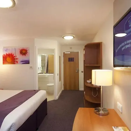 Premier 3* Bradford (West Yorkshire)