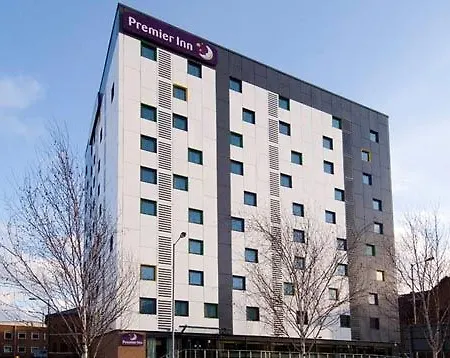 Premier 3*