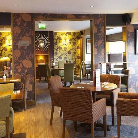 Premier Central Hotel 3*