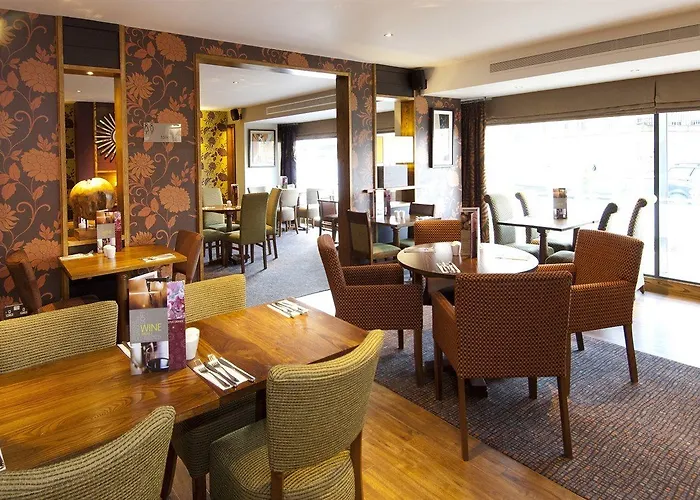 Premier Premier Hotel 3*